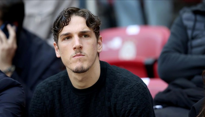 Zaniolo’dan genç futbolculara saldırı: Soyunma odasına girdi