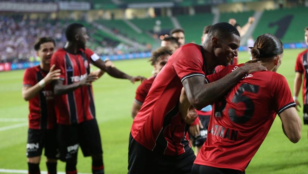 Süper Lig’e yükselen Karagümrük’ten paylaşım: İstanbul’un fethine vurgu