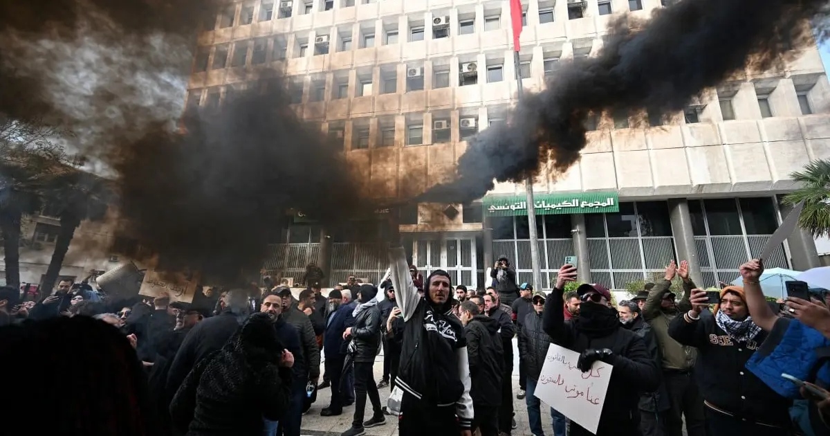 Tunus’ta sokaklar karıştı, protestolar şiddetlendi