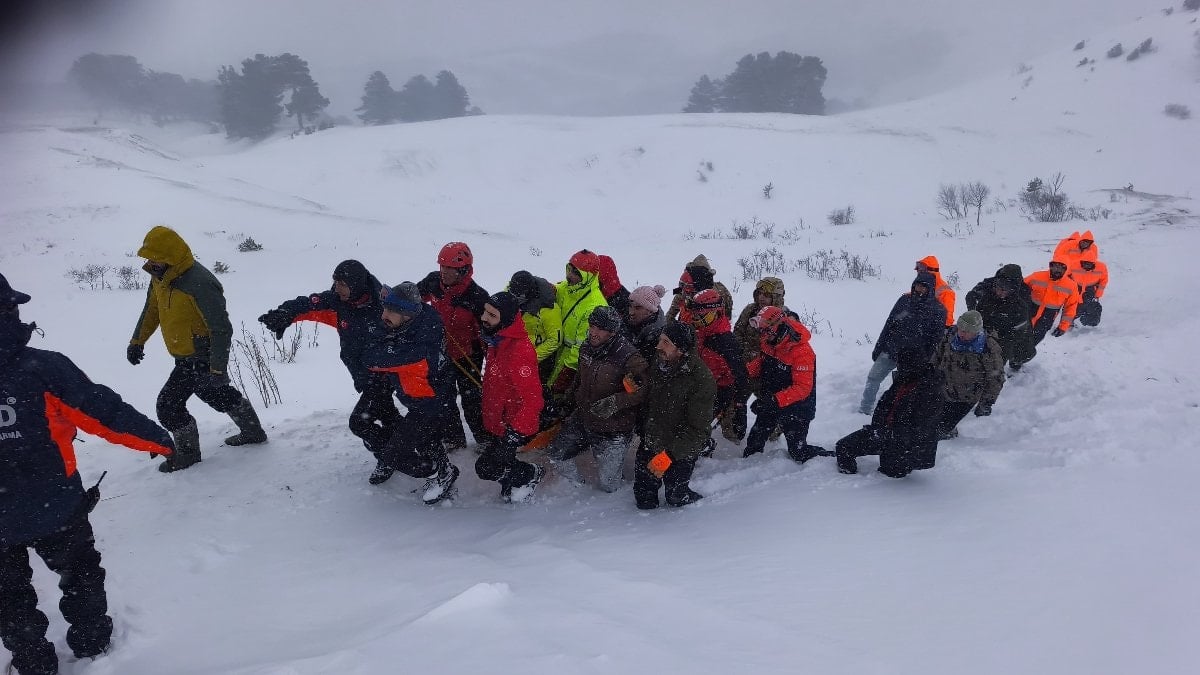 Artvin’de çığ felaketi: Bir çobanın daha cansız bedenine ulaşıldı