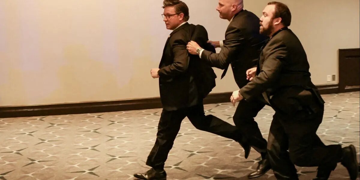 5 soruda Washington’daki olaylı gece. Hedef Trump mıydı?