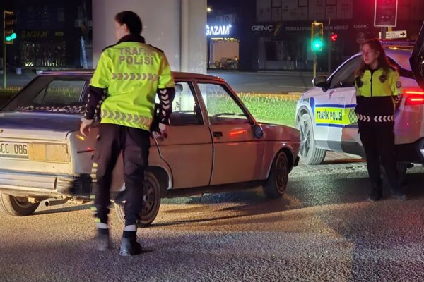 Polisten kaçan alkollü sürücüye 400 bin lira ceza
