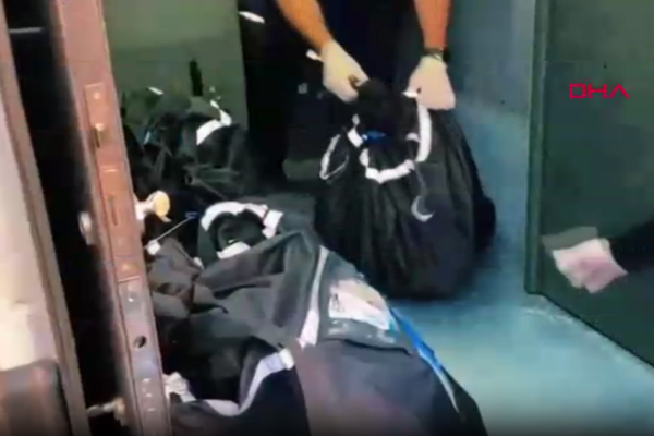 Şırnak’ta 590 milyon TL’lik kaçak altın ve döviz yakalandı