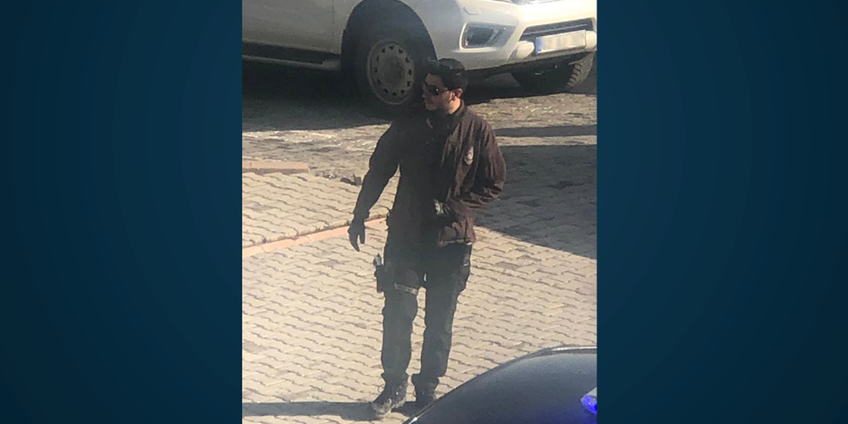 Gülistan Doku soruşturması. Tutuklanan eski valinin oğlunun silahlı ve koruma kıyafetli fotoğrafı ortaya çıktı