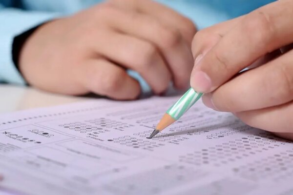 Bursluluk sınavı ne zaman, giriş yerleri açıklandı mı? Gözler MEB İOKBS sınav giriş belgesinde