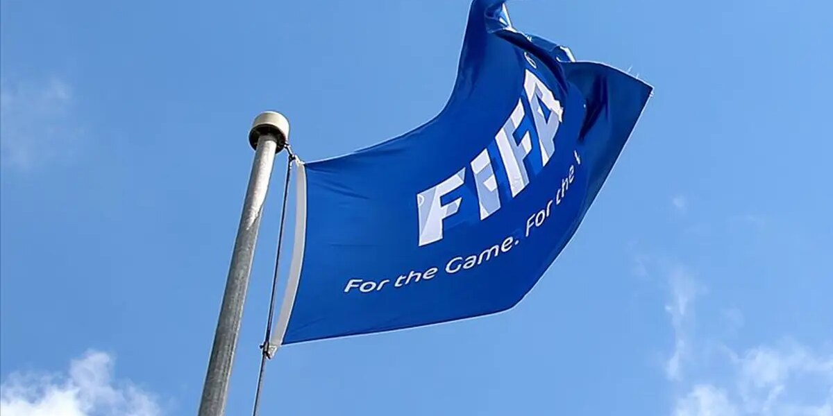 FIFA’dan üç Türk takımına transfer yasağı