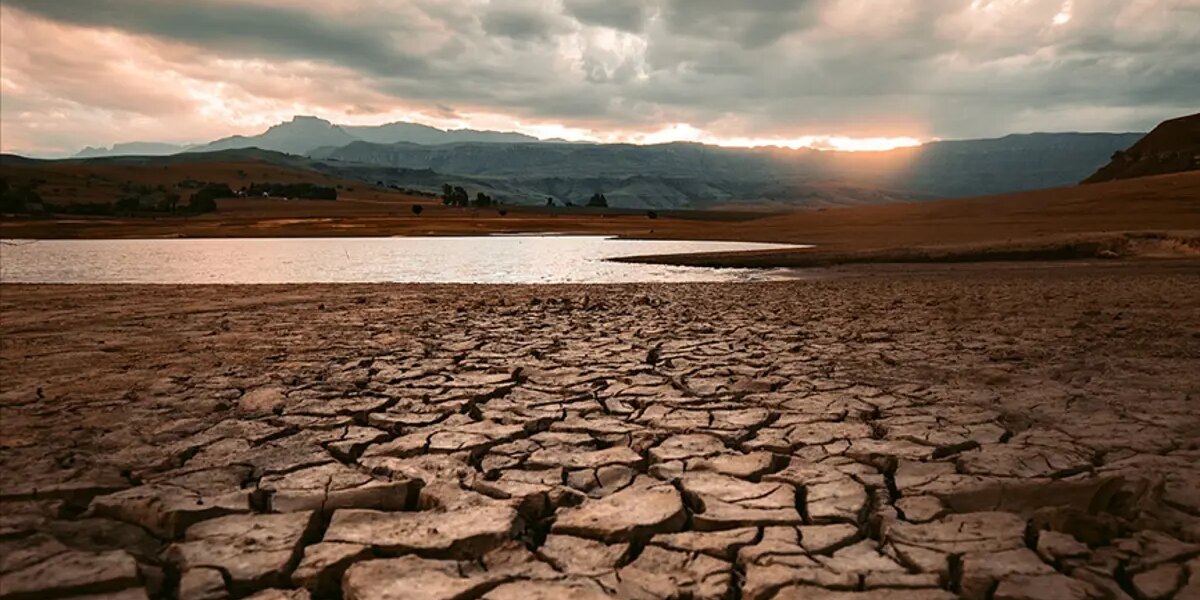 Süper El Nino uyarısı. Aşırı kuraklık ve şehirleri yutan seller yolda