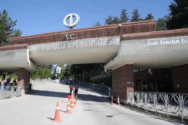 Anadolu Üniversitesi yeni programlar açtı. 15 bölüm ilk kez öğrenci alacak