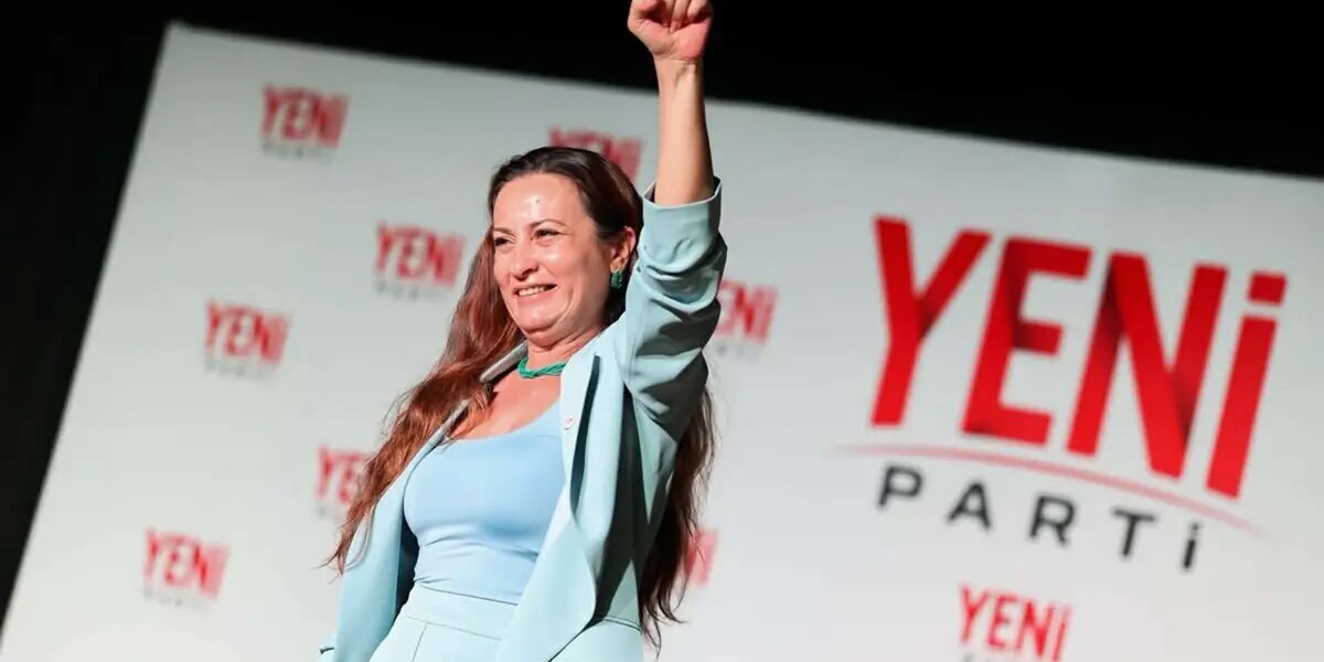 Yeni Parti Manisa İl Başkanı İlksen Özalper gözaltına alındı