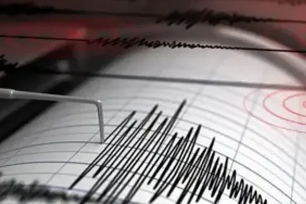 Adana ve Osmaniye’de peş peşe depremler. Sarsıntılar devam ediyor