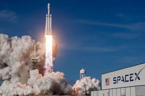 SpaceX’ten 100 milyar dolarlık dev yatırım: Yeni uzay üssü geliyor