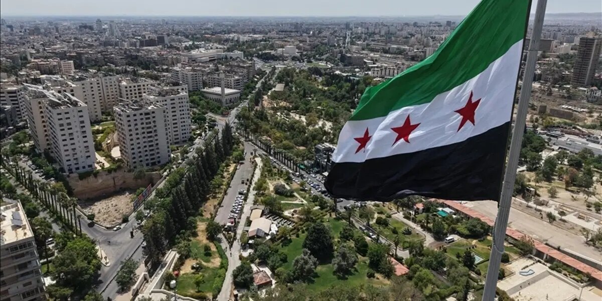 Suriye diplomatik pasaport sahiplerine vize muafiyeti