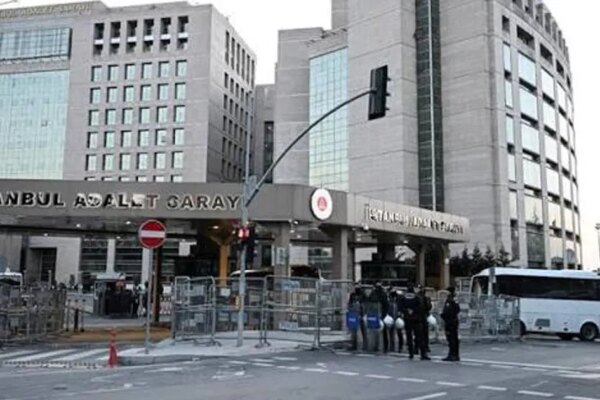 Yargıya müdahale soruşturması. 5 gözaltı