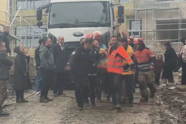 Sel nedeniyle kuyudan su tahliyesi yapan işçi hayatını kaybetti