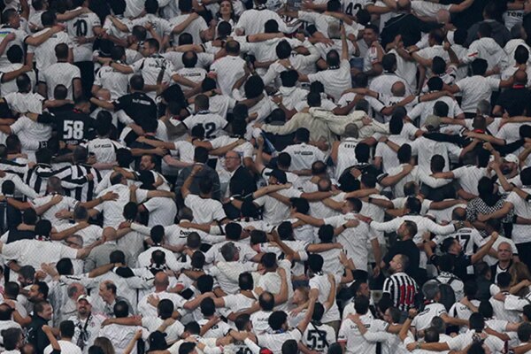 Trabzonspor-Beşiktaş maçı öncesi deplasman yasağı kaldırıldı