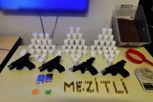 Mersin Mezitli’de Uyuşturucu ve Ruhsatsız Silah Operasyonu: 1 Tutuklama